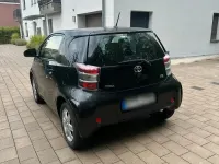 Gebraucht Toyota iQ 68 PS (50 kW) 2009 Schwarz Kleinwagen
