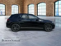 Gebraucht Mercedes GLC200 AMG 163 PS (119 kW) 2025 Unilack schwarz SUV