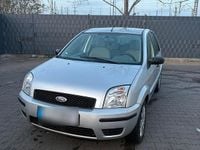 Gebraucht Ford Fusion 100 PS (73 kW) 2003 Silber Kleinwagen
