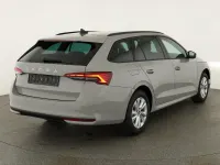 Neu Skoda Octavia Selection 150 PS (110 kW) 2026 Stahl grau Kombi
