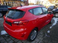 Gebraucht Ford Fiesta Trend 75 PS (55 kW) 2020 Racerot Kleinwagen