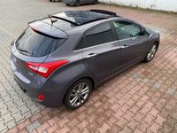 gebraucht Hyundai i30 1.6 CRDi Panorama/Kamera/Standheizung