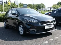 Gebraucht Kia Ceed Vision 140 PS (102 kW) 2025 Schwarz Kleinwagen