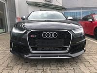 Gebraucht Audi RS6 Exclusive 560 PS (411 kW) 2018 Pantherschwarz kristalleffekt Kombi