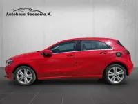Gebraucht Mercedes A180 109 PS (80 kW) 2016 Rot Limousine