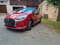 Gebraucht Citroën DS3 PureTech 110 PS (80 kW) 2018 Rot Limousine