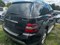 Gebraucht Mercedes ML280 190 PS (139 kW) 2008 Schwarz SUV
