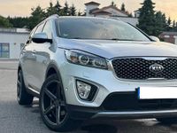 Gebraucht Kia Sorento 200 PS (147 kW) 2015 Grau SUV
