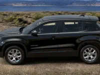 Neu Jeep Avenger Altitude 110 PS (80 kW) 2025 Volcano black SUV