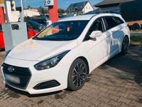 Gebraucht Hyundai i40 141 PS (103 kW) 2016 Weiß Kombi