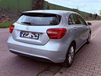 Gebraucht Mercedes A180 122 PS (89 kW) 2013 Kleinwagen