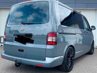 gebraucht VW T5 Facelift mit Fensteroptik