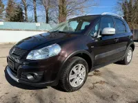 Gebraucht Suzuki SX4 Club 135 PS (99 kW) 2013 Braun Limousine