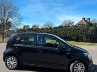 Second-hand VW up! 75 CP (55 kW) 2013 Negru Hatchback