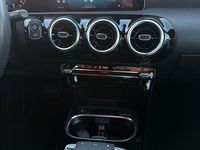 Gebraucht Mercedes A200 163 PS (119 kW) 2018 Grau Kleinwagen