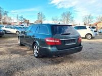 Gebraucht Mercedes E250 Elegance 204 PS (150 kW) 2010 Grün Kombi