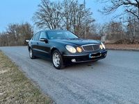 Gebraucht Mercedes E200 122 PS (89 kW) 2004 Schwarz Limousine