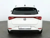 Używany Seat Leon 150 KM (110 kW) 2021 Biały