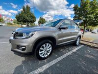 Gebraucht VW Tiguan Sportline 140 PS (102 kW) 2012 Gelb SUV