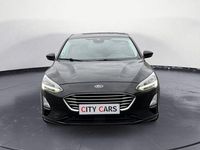 Gebraucht Ford Focus Cool & Connect 125 PS (91 kW) 2018 Schwarz Limousine