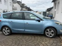 Gebraucht Renault Scénic Luxe 131 PS (96 kW) 2009 Blau Van / Kleinbus