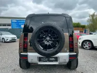 Gebraucht Land Rover Defender S 241 PS (177 kW) 2020 Gondwana stone SUV