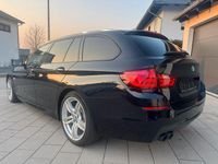 Gebraucht BMW 530 Performance 258 PS (189 kW) 2011 Schwarz Kombi