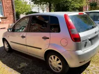 Second-hand Ford Fiesta 68 CP (50 kW) 2005 Gri Hatchback
