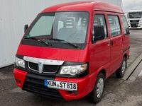 Gebraucht Piaggio Porter 69 PS (50 kW) 2013 Rot Van / Kleinbus