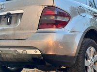 Gebraucht Mercedes 320 224 PS (164 kW) 2005 Gold SUV