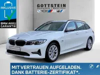 Gebraucht BMW 320e Advantage 204 PS (150 kW) 2022 Alpinweiss iii Kombi