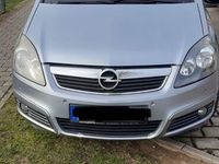 gebraucht Opel Zafira 1.9 CDTI/ 7 Sitzer / TÜV / AHK / etc.