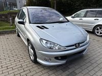 Gebraucht Peugeot 206 88 PS (64 kW) 2004 Silber Kleinwagen