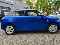 Neu Suzuki Swift Comfort 83 PS (61 kW) 2026 Frontier blue/super black pear Kleinwagen