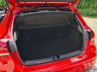 Gebraucht Mercedes A200 AMG line 163 PS (119 kW) 2018 Rot Limousine