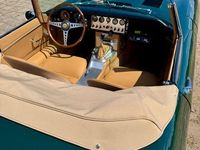Begagnad Jaguar E-Type 360 HK (264 kW) 1962 Grön Cab