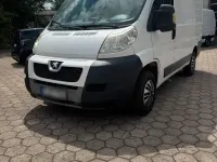 Gebraucht Peugeot Boxer 101 PS (74 kW) 2010 Weiß Van