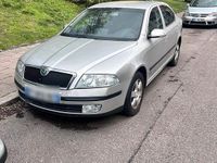 Gebraucht Skoda Octavia 105 PS (77 kW) 2005 Silber Limousine