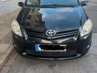 Gebraucht Toyota Auris 99 PS (72 kW) 2010 Schwarz Kleinwagen