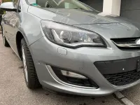 Gebraucht Opel Astra Innovation 140 PS (102 kW) 2013 Silber Limousine