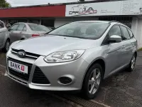 Używany Ford Focus Trend 105 KM (77 kW) 2012 Srebrny Kombi