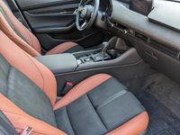 Neu Mazda 3 Nagisa 140 PS (102 kW) 2026 Weiß Limousine