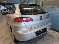 Gebraucht Seat Ibiza 101 PS (74 kW) 2004 Silbermet. (metallic) Kleinwagen