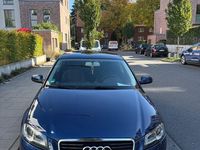 Gebraucht Audi A3 Comfort 140 PS (102 kW) 2011 Blau Limousine