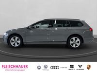 Gebraucht VW Passat Basis 150 PS (110 kW) 2023 Kombi