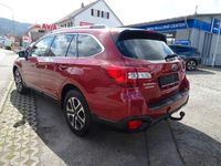 Gebraucht Subaru Outback Active 175 PS (128 kW) 2018 Rot Kombi