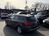 Gebraucht Opel Astra 140 PS (102 kW) 2015 Grau Kombi