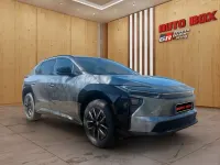 Neu Toyota bZ4X 164 kW (224 PS) 2026 Grau SUV