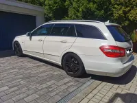 Gebraucht Mercedes E200 Avantgarde 136 PS (100 kW) 2011 Kombi