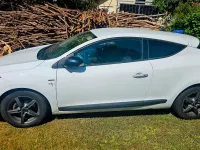 Gebraucht Renault Mégane Bose Edition 131 PS (96 kW) 2012 Weiß Coupé